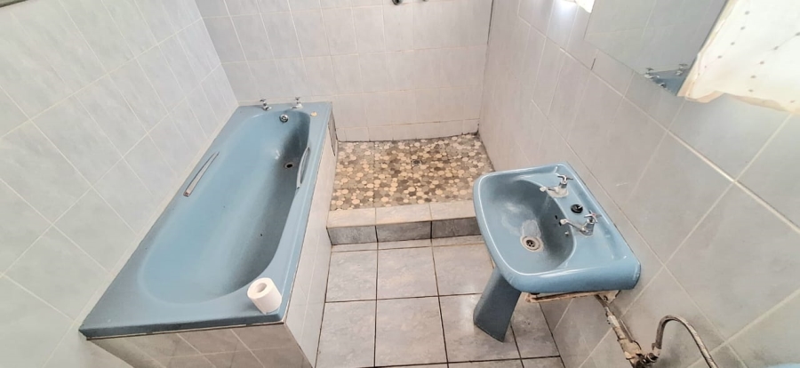 2 Bedroom Property for Sale in Swartruggens North West